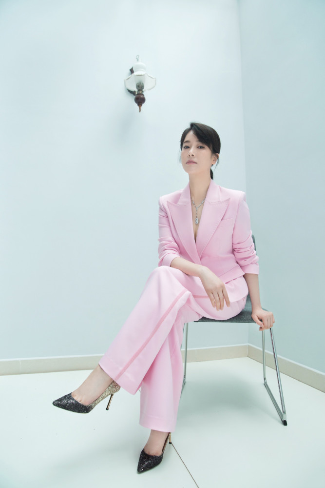 左小青粉色甜美写真