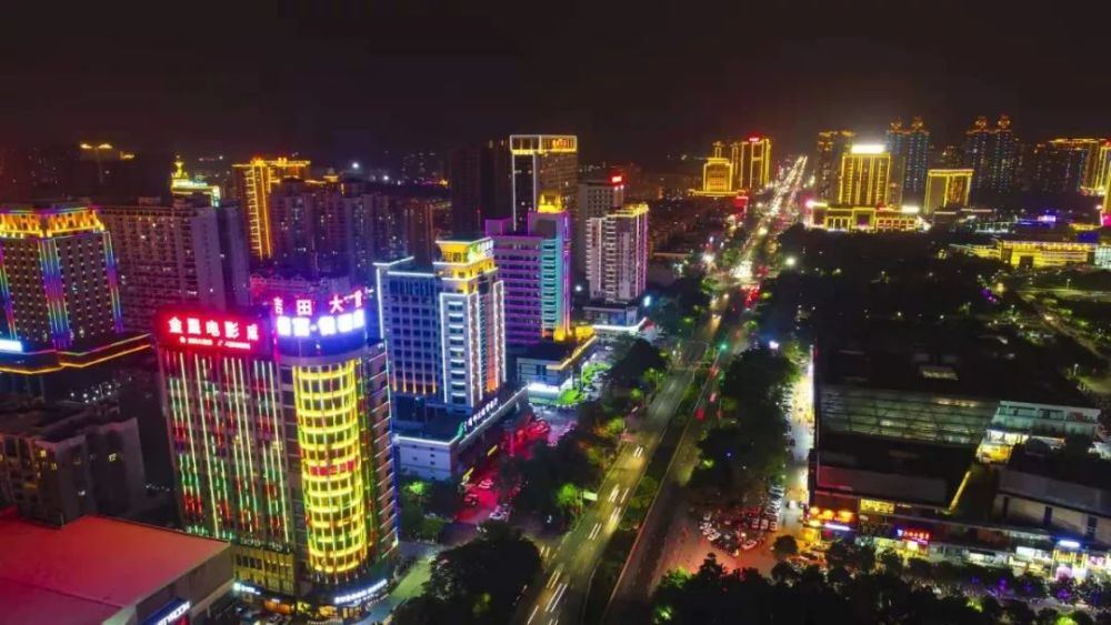 不看不知道,原来贵港的城市夜景,竟然这么美!