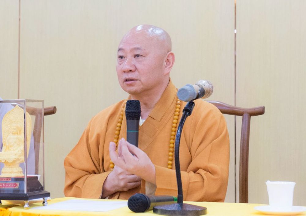 广东佛学院第五届居士培训班今日开学,院长明生大和尚