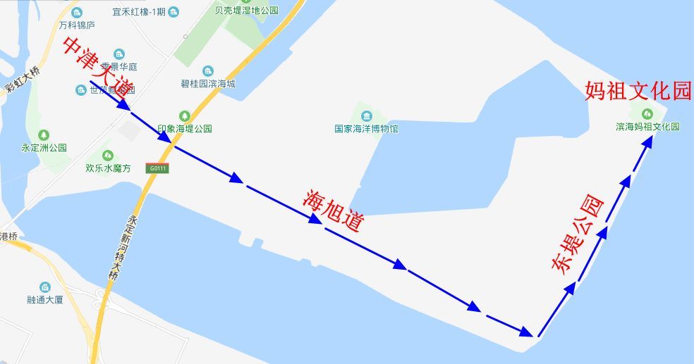 这座沿海而建的东堤公园,南起海旭道,北至妈祖文化园,整体位于生态城