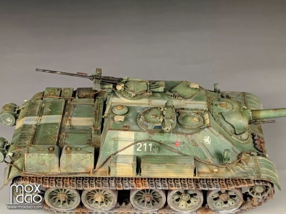 1/35 战后重火力 su-122-54 坦克歼击车