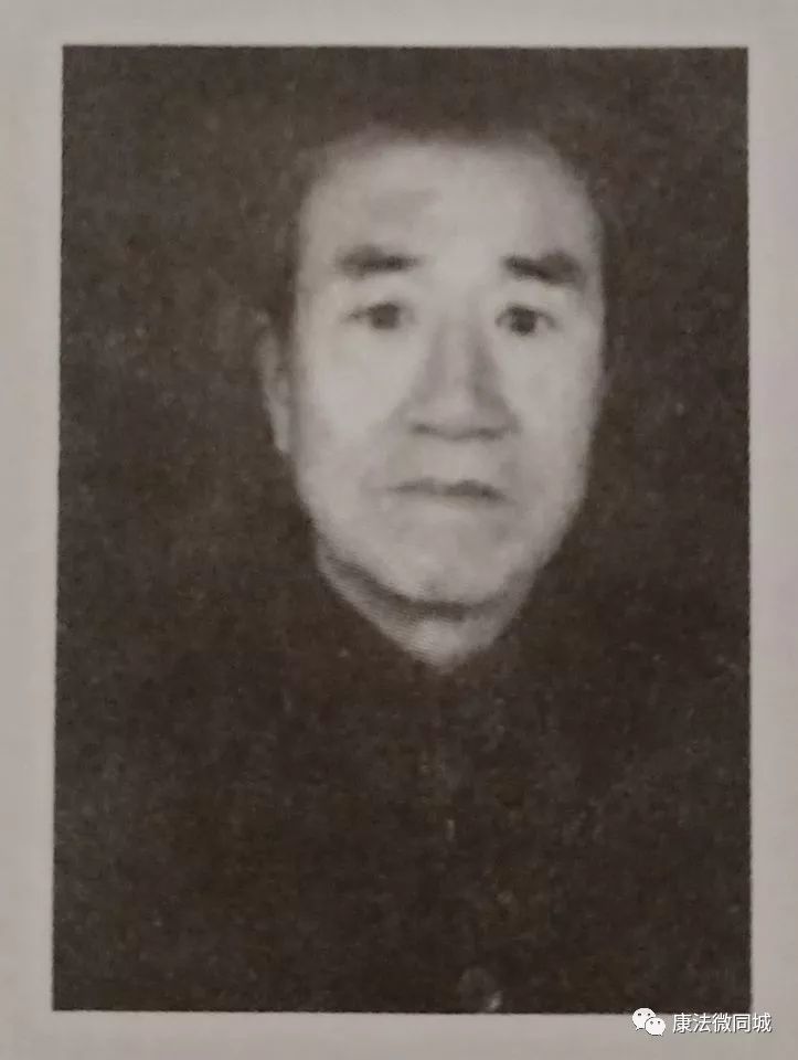 杨天俭 杨天俭,1925年10月4日出生,法库县叶茂台镇西头台子村人.