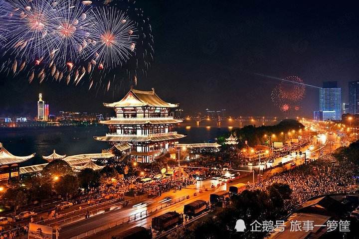 长沙橘子洲头烟花景