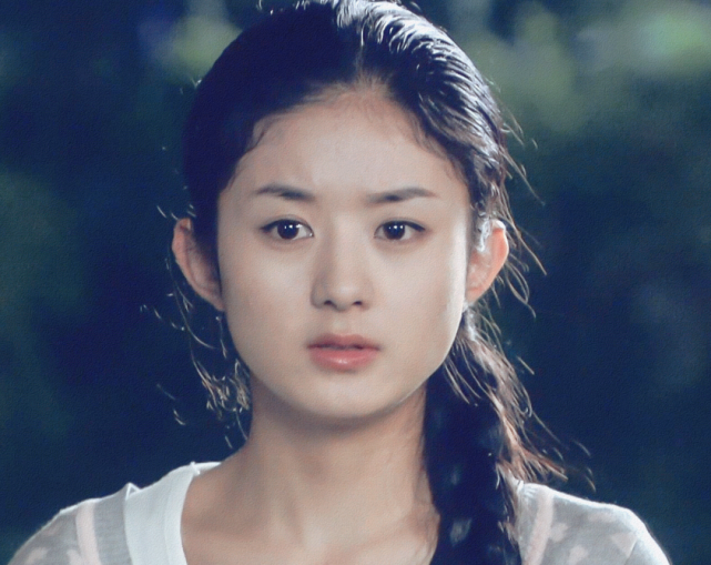 有种整容叫赵丽颖产后复出,五官变化明显,跟