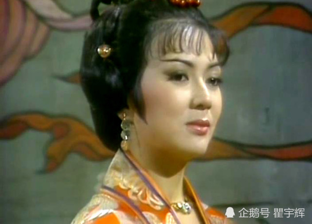 张青饰演的武则天威严有神,气度不凡,很大程度上盖过了上官婉儿的风头