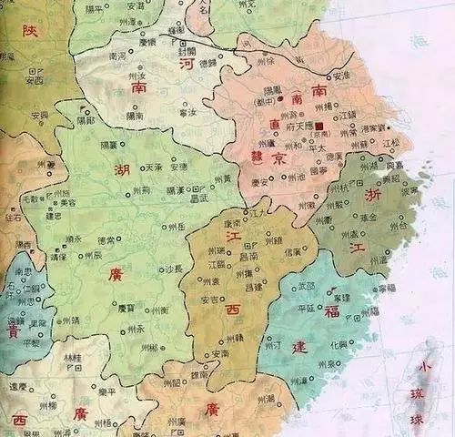 清朝其实也一样,一级行政区正式行政区是承宣布政使司,但清朝在