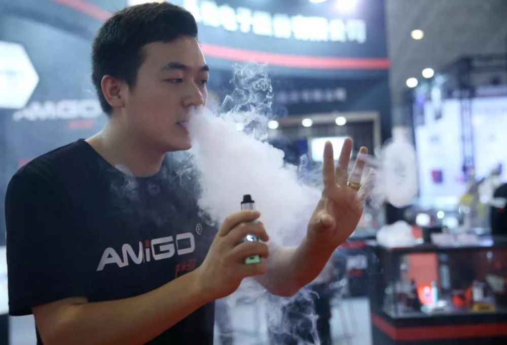 罗永浩,王思聪纷纷加入中国电子烟"
