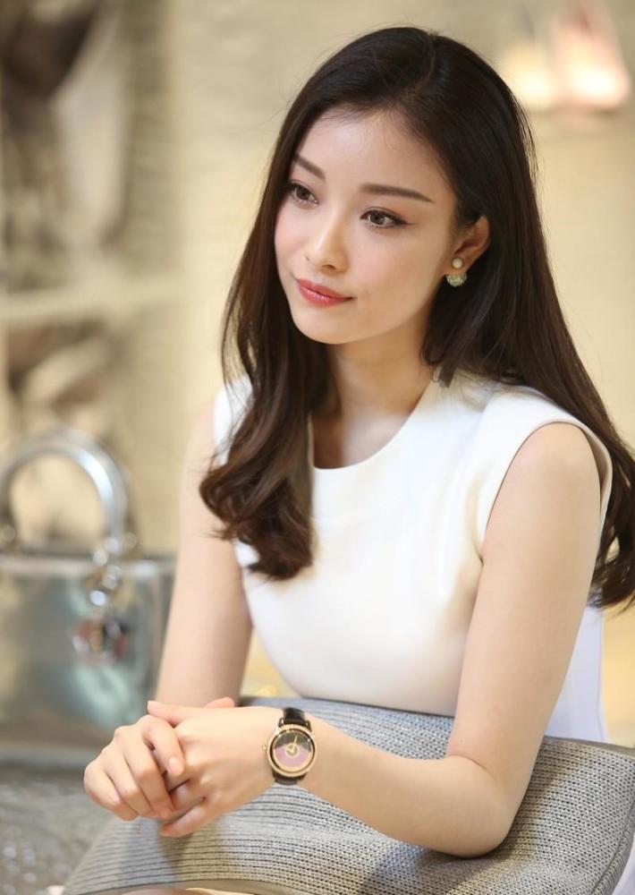 影视明星:倪妮倪妮,1988年8月8日生于南京,毕业于中国传媒大学南广