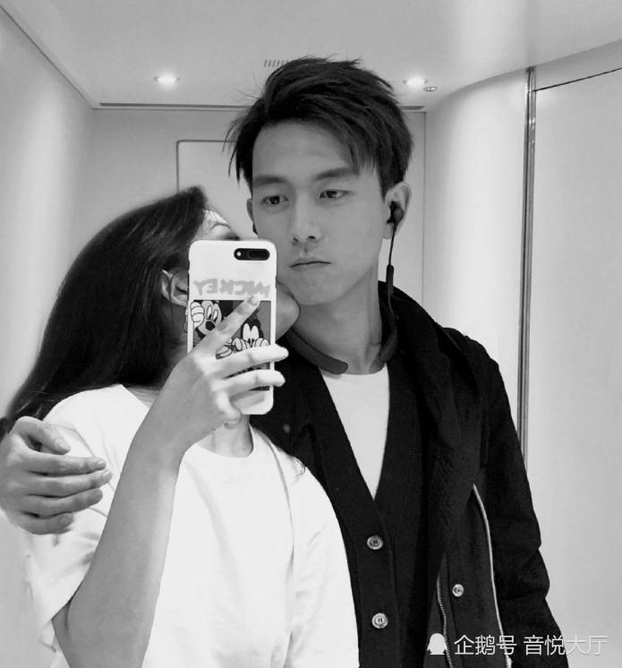 李现的"现女友"多会p图?亲亲,牵手…最后一张李现,杨紫笑疯
