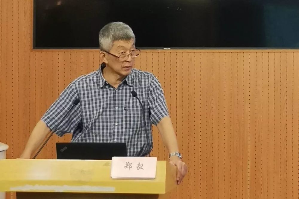 郑毅教授做教学查房实施培训暖心:n份神秘礼物一直以来红房子医院都