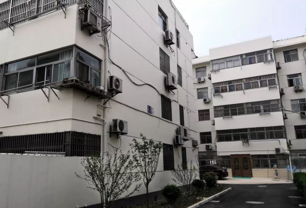 7个小区创成了宜居住区 其中有小区交付时间已超过25年 这次改造,大