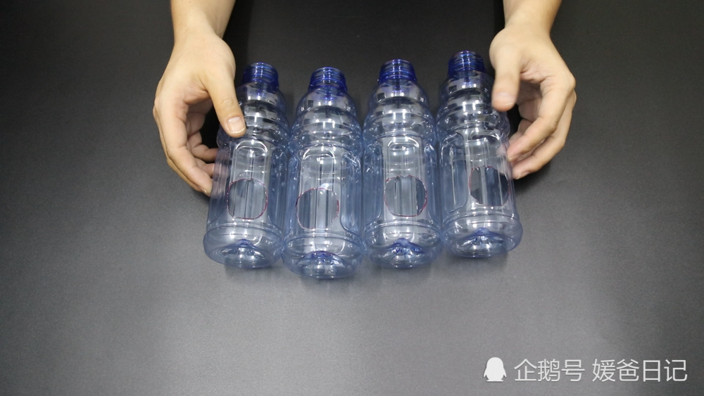 用5个塑料瓶制作一个四方形的小鱼缸,这个废品利用,太
