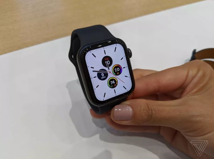 apple watch series 5:苹果新一代智能手表