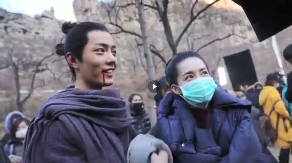 肖战李沁互动太甜,被质疑在谈恋爱?肖战回应:我是妇女