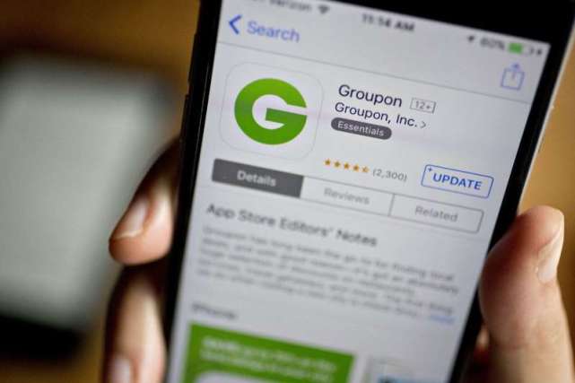 投资者对财务和股价表现不满 Groupon或与Yelp合并