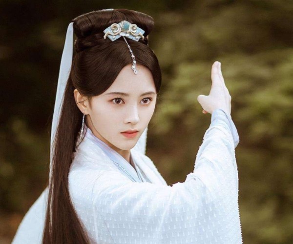 鞠婧祎主演的四部古装剧,除了《新白娘子传奇》,你还