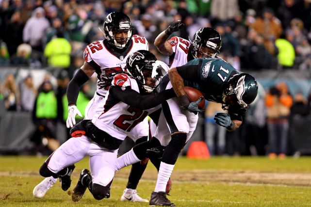 16日视频直播NFL猎鹰vs老鹰 坐镇主场猎鹰能