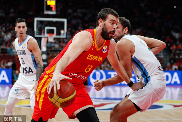 张卫平:小加传球神似萨博尼斯 西班牙夺冠堪称