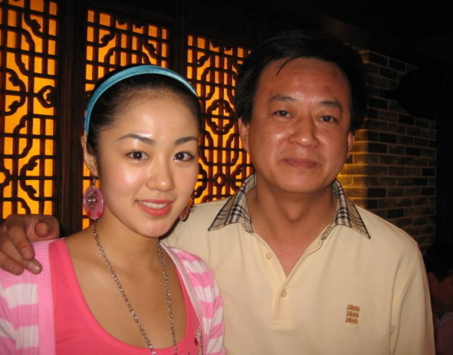 《乡村爱情》中的王小蒙,成名后嫁入豪门,土豪老公的
