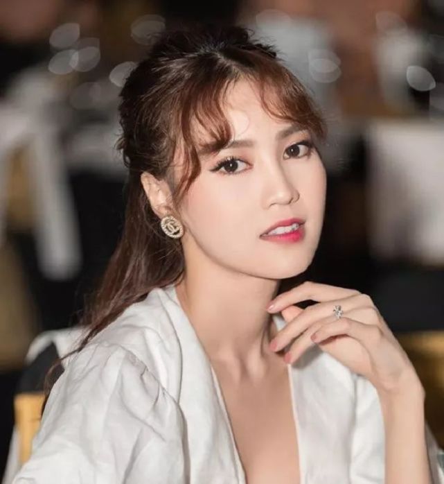 当红女明星最能代表一个国家的审美趋向,图为越南女星宁杨兰玉/tin247