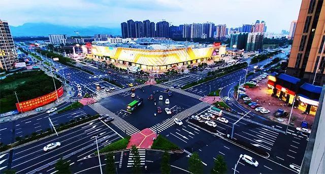 贵港覃塘镇人口_贵港覃塘镇风景图(2)