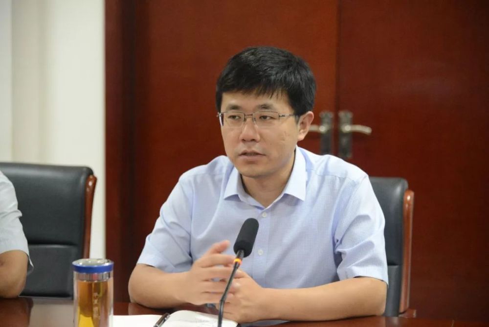 区政府主要领导会见海昌集团总裁高杰一行