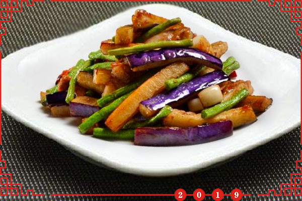 茄子家常做法,不用油炸,简单又好吃,开胃又下饭
