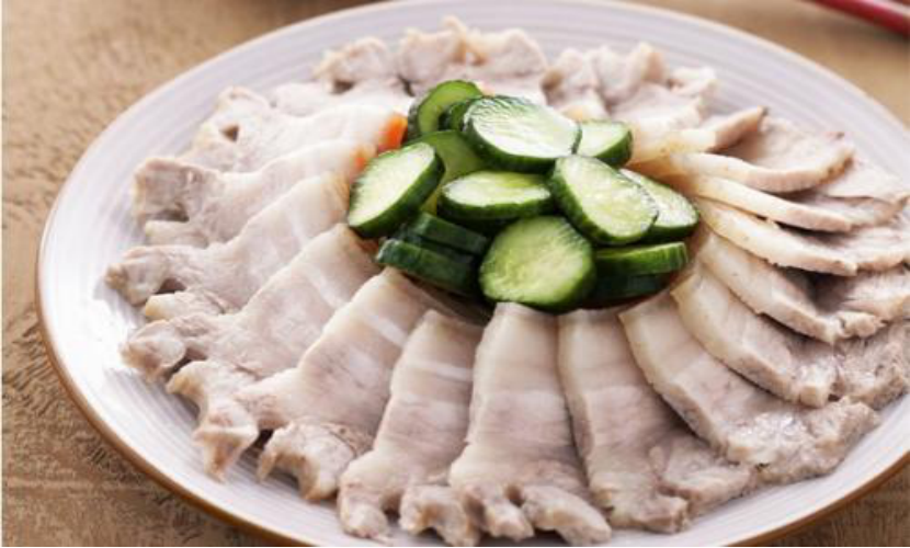 白切肉应该这样做,才会让肉的味道完全发挥出来,一