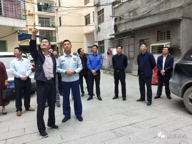 南漳县长肖力带队开展"迎大庆,护军运"消防安全检查