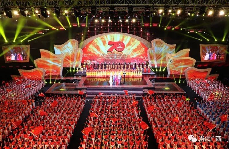 南宁国际民歌艺术节"大地飞歌·2019"盛大唱响