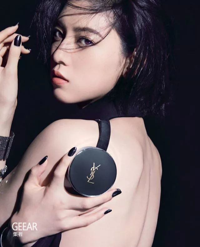 演员渡边圭佑演出,故事是关于一对年轻男女的纯爱故事,加上男女主角
