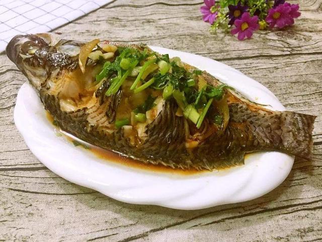 (3)水煮罗非鱼