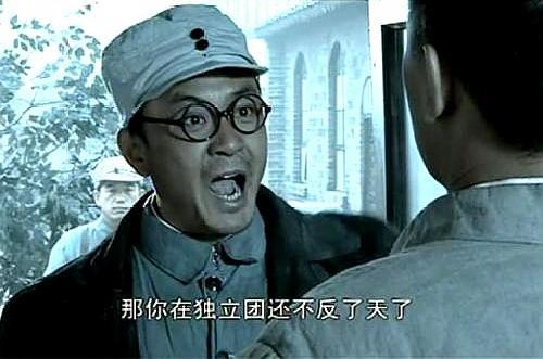 《亮剑》中李云龙"天王老子都不怕",为何却唯独怕旅长?