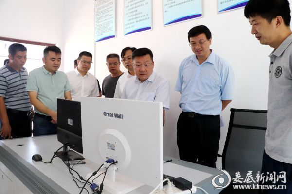 娄底市领导带队赴涟源市湄江河流域开展巡河工作