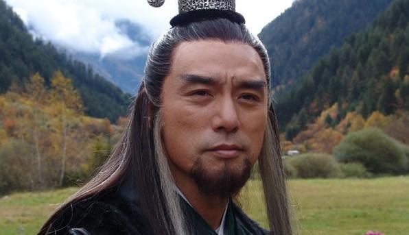 到了最近的陈妍希这一版,公孙止由邱心志饰演.