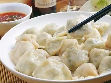 外婆喊你吃饺子啦