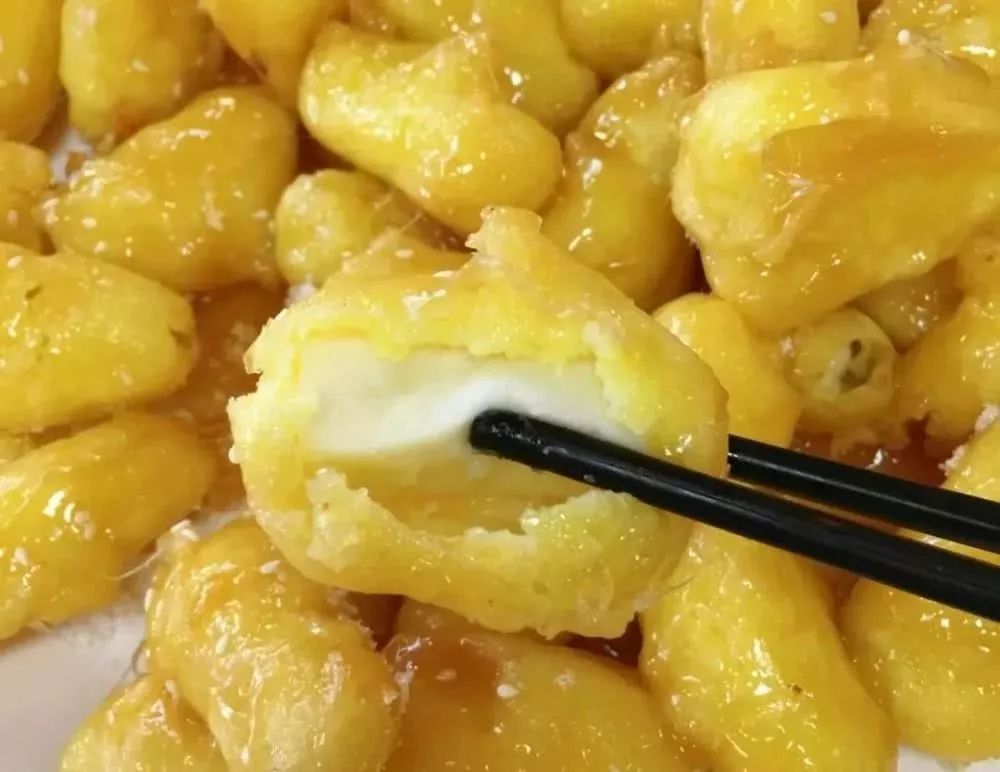 比如拔丝奶豆腐,作为半个内蒙人院办自己都没看懂