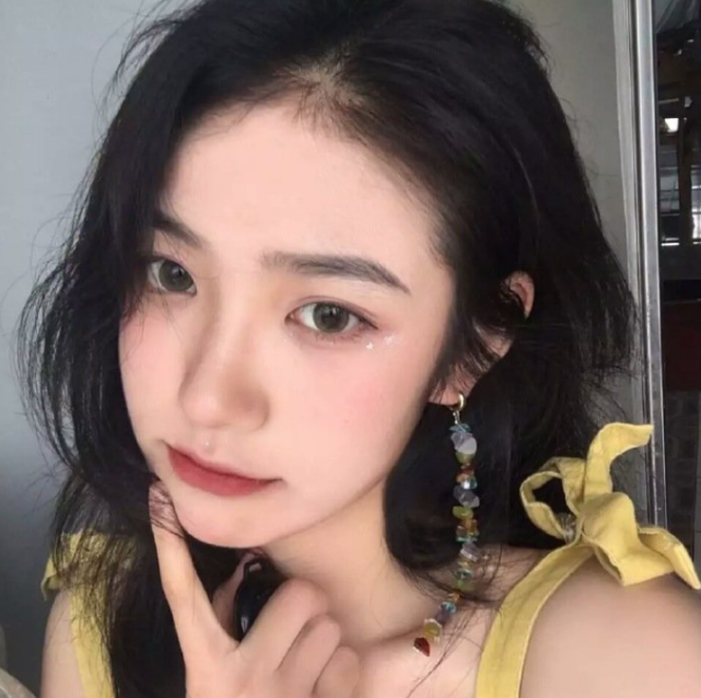 超奈斯·个性·女生头像:认定了的路,再痛也不要皱一