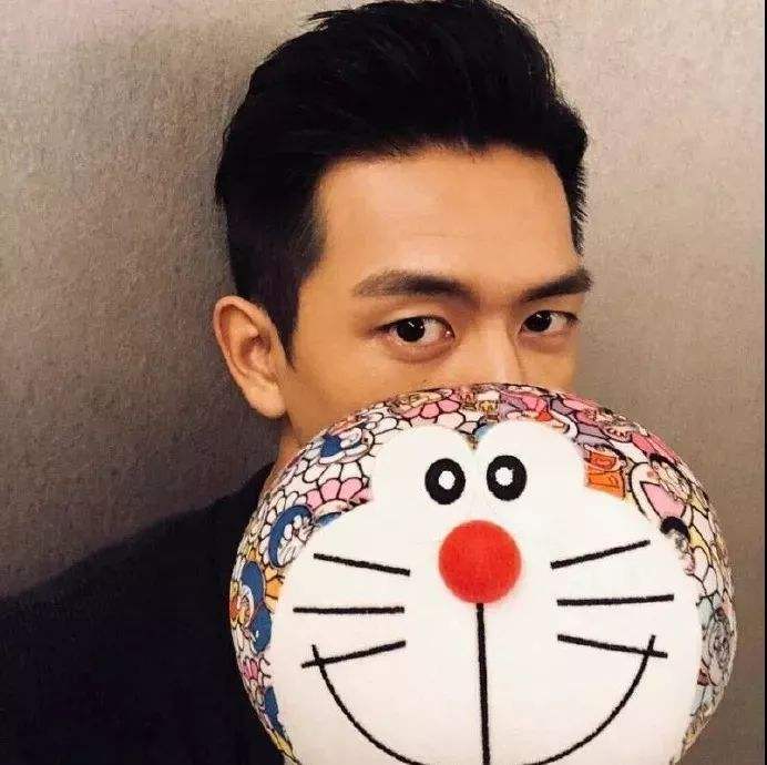 李现这组照片做头像真是太帅了
