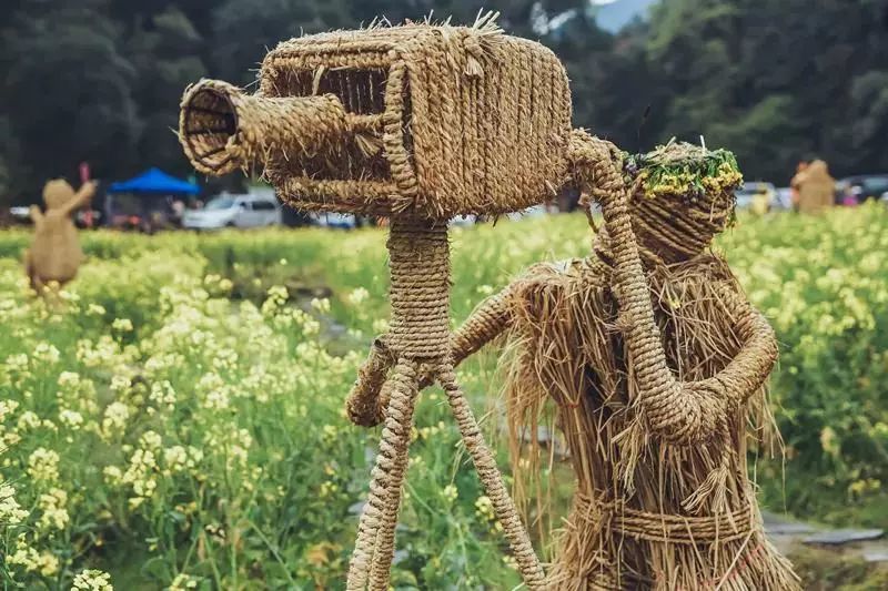 乡村景观小品盘点:水车,稻草人,石磨碾子,就连垃圾桶