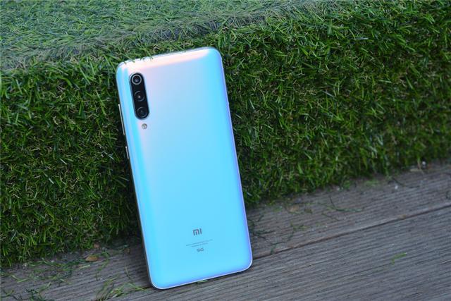小米9 pro今日开售 mate30 pro推送emui10