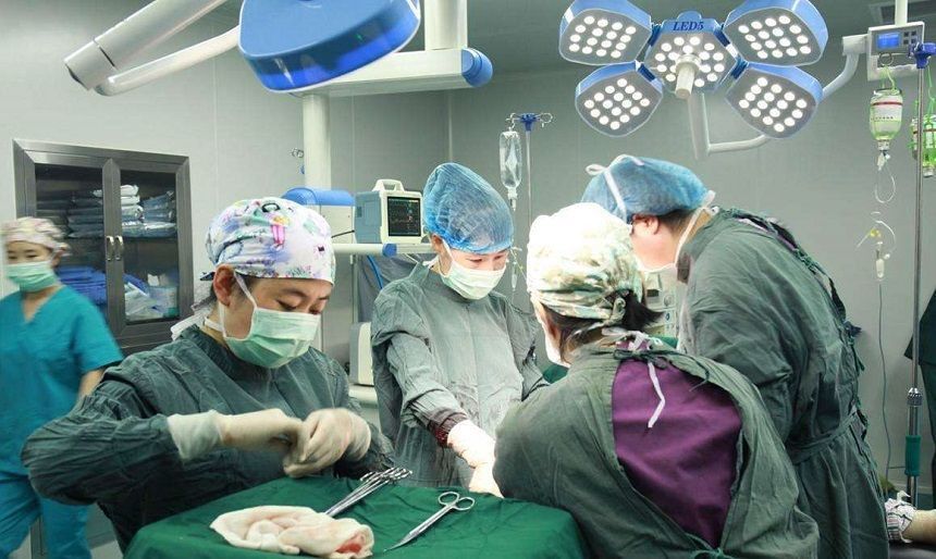 30岁宝妈为要男孩狠心引产,当看到胎儿出来的那一刻