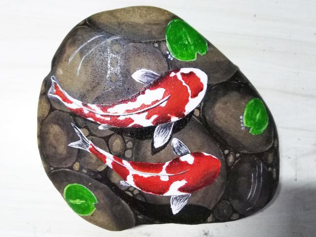 原创 手把手教你用石头画双鱼戏水,详细方法及步骤