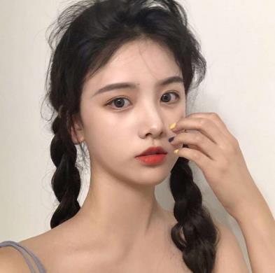 vip·森系·女生头像:相爱,不一定甜言蜜语,但一定知心知意