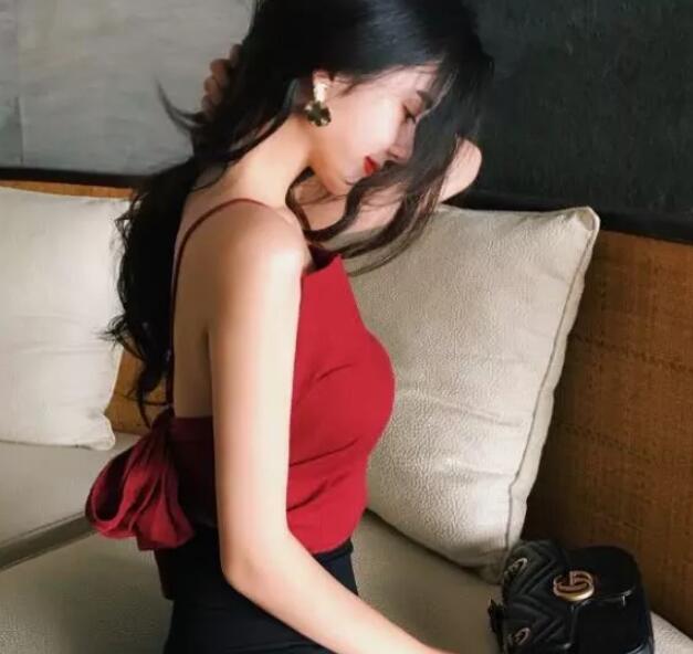 女生肚子鼓鼓像"怀孕"?不妨多吃这3物,悄悄瘦出"