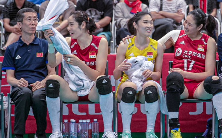 2021世界女排世界杯颁奖[女排世界杯颁奖典礼]