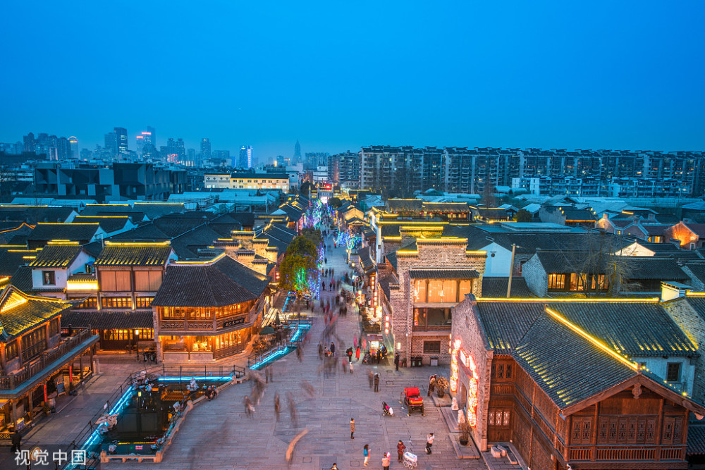 南京一个网红必打卡的热门景点,历史古城,景点和美食