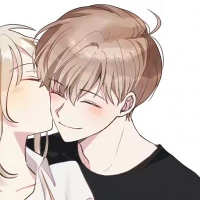 超火"双人"情侣头像:偶尔听到你的消息还是会心颤,虽然已与我无关