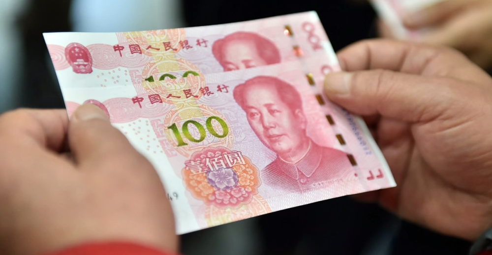 俄罗斯抛1000亿美元资产,转向投资人民币,中日单月抛300亿美债