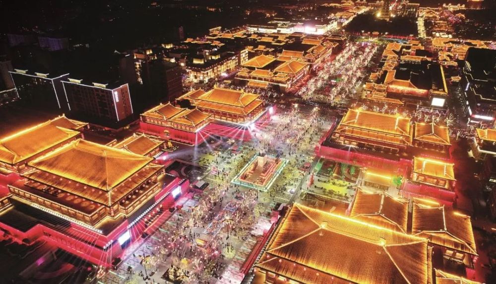 曲江市GDP_曲江市车展模特(3)